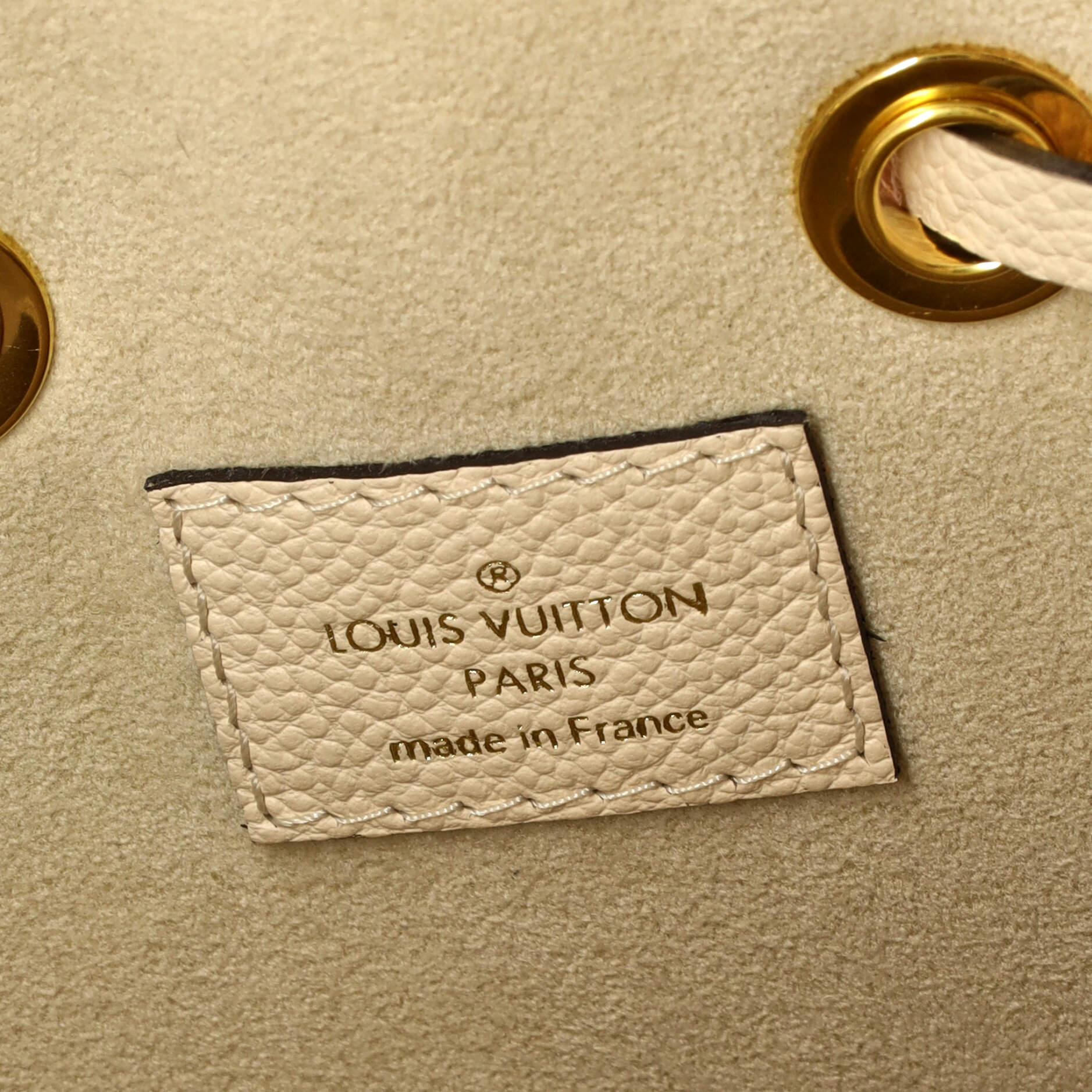 Louis Vuitton NeoNoe Handbag By The Pool Monogram Empreinte Giant BB In Good Condition In NY, NY