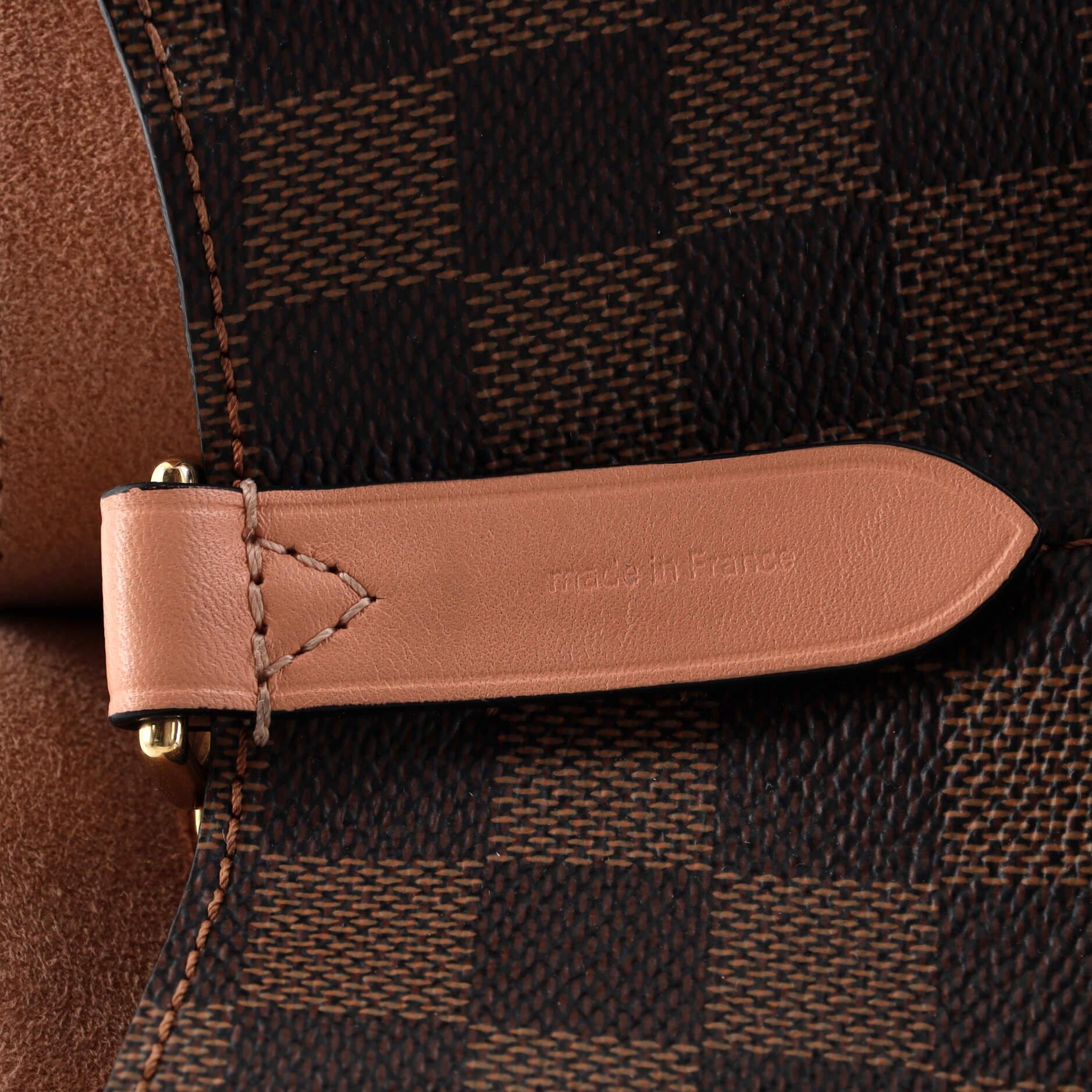 Louis Vuitton NeoNoe Handbag Damier MM For Sale 5