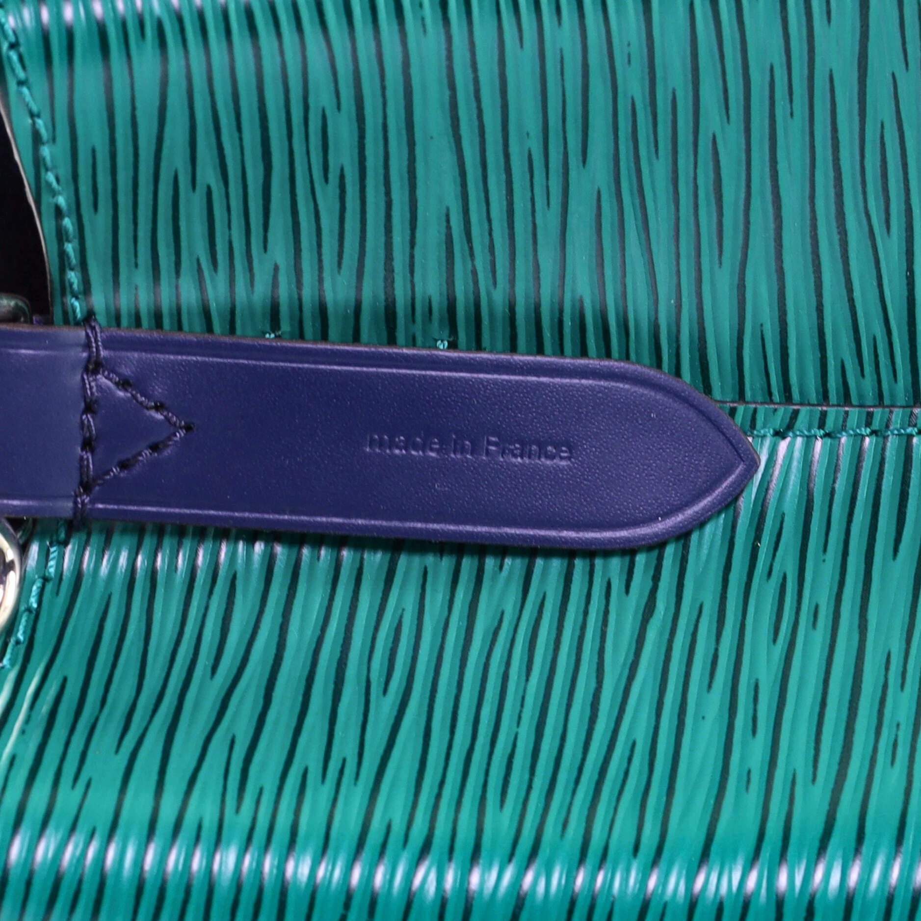 Louis Vuitton NeoNoe Handbag Epi Leather BB 2
