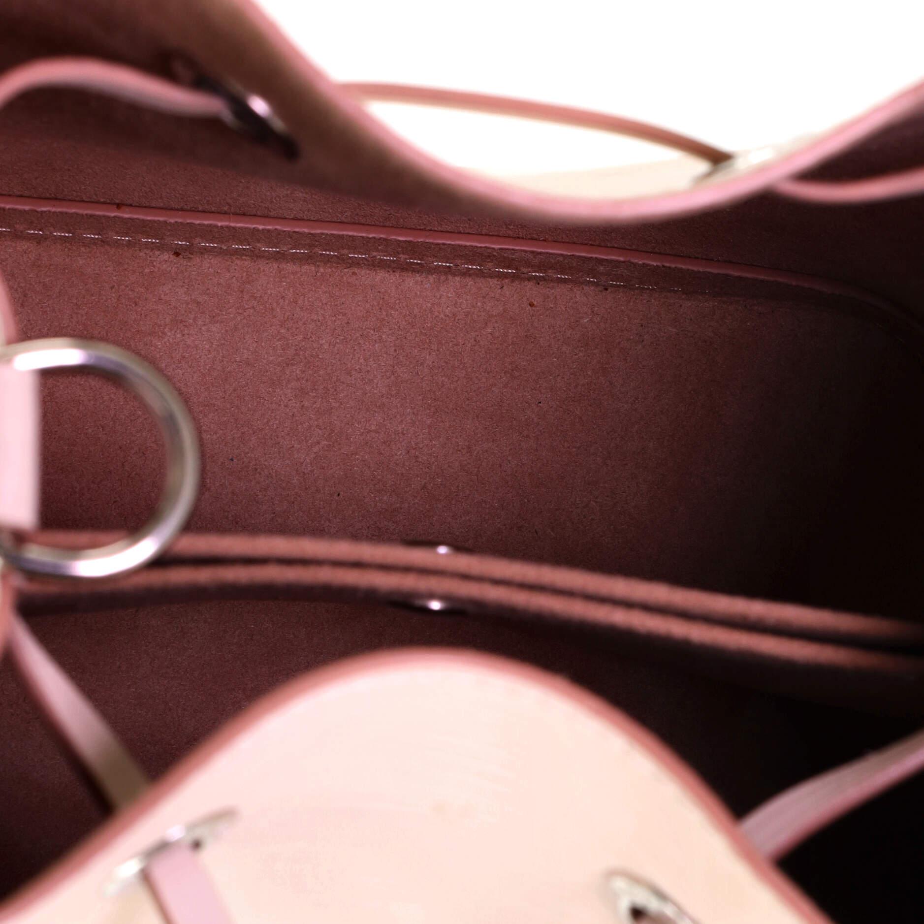 Louis Vuitton NeoNoe Handbag Epi Leather with Logo Jacquard Strap BB In Good Condition In NY, NY