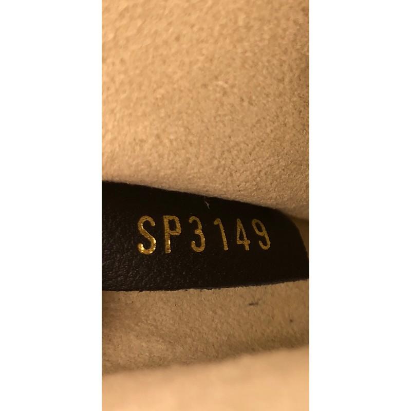 Louis Vuitton NeoNoe Handbag Limited Edition Jungle Monogram Giant In Good Condition In NY, NY