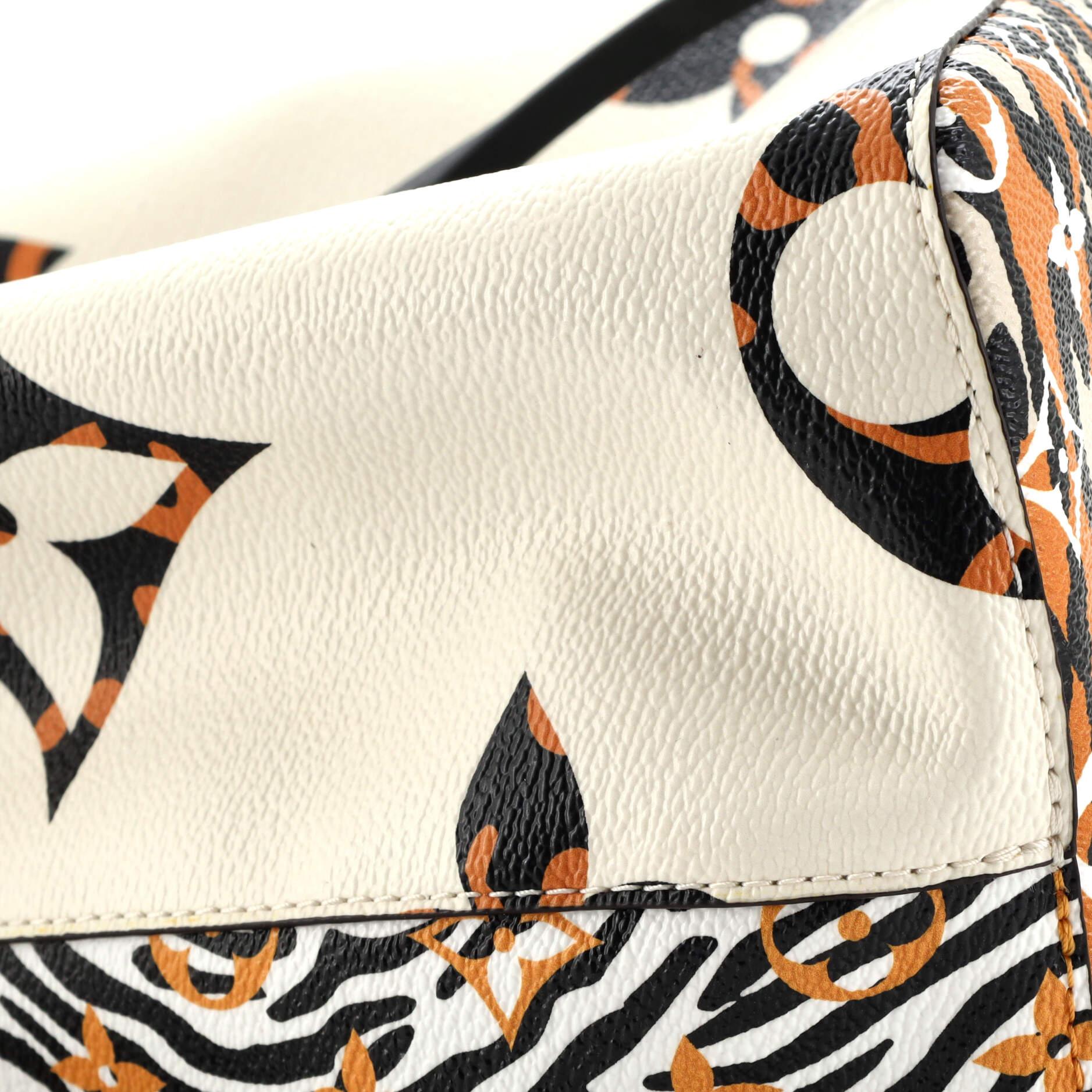 Louis Vuitton NeoNoe Handbag Limited Edition Jungle Monogram Giant 3