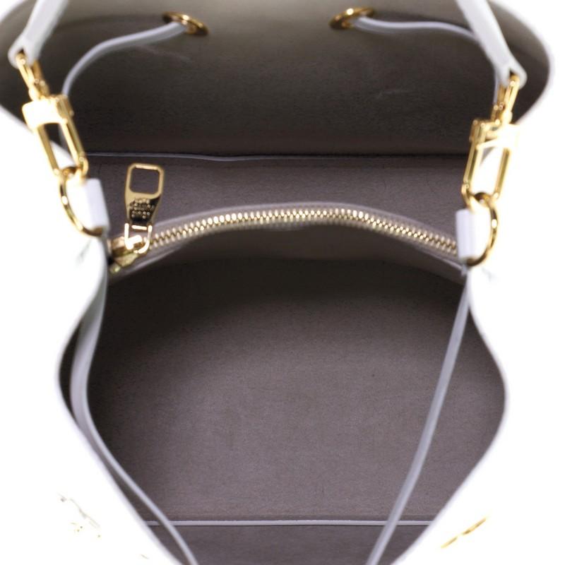 Women's or Men's Louis Vuitton NeoNoe Handbag Love Lock Epi Leather