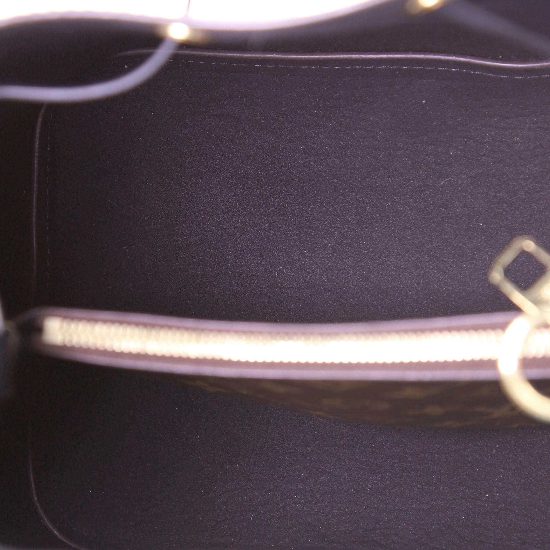 Women's or Men's Louis Vuitton NeoNoe Handbag Monogram Canvas MM