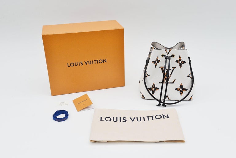 Louis Vuitton Neonoe Jungle collection 2019 NEW Full Set at 1stdibs