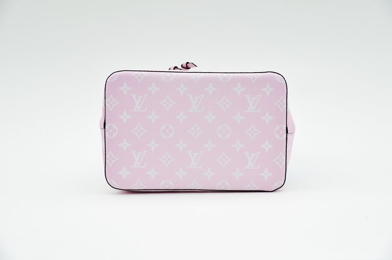 Louis Vuitton Neo Noe - For Sale on 1stDibs  lv neonoe pink, neo noe pink,  louis vuitton neonoe pink
