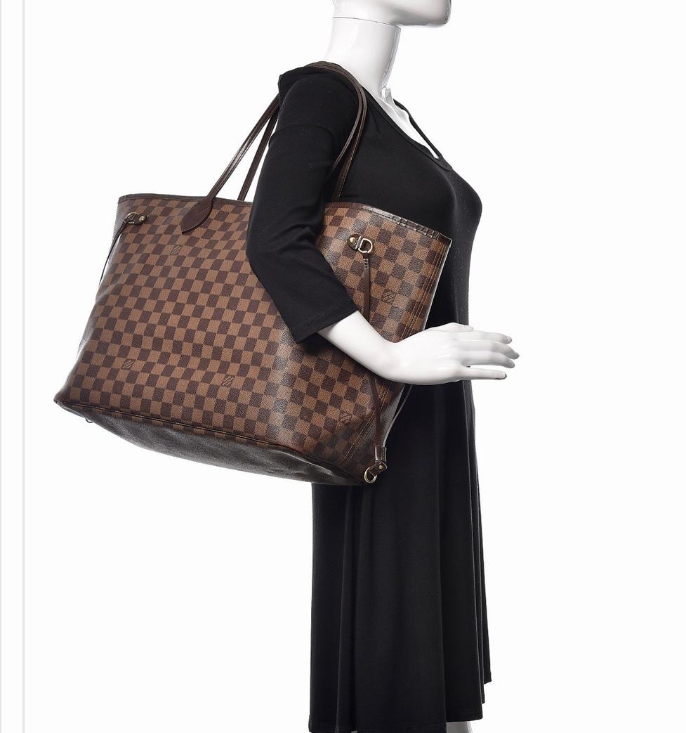 LOUIS VUITTON  Neverfull GM Huge Shoulder Bag Damier Ebene, Red Interior 3