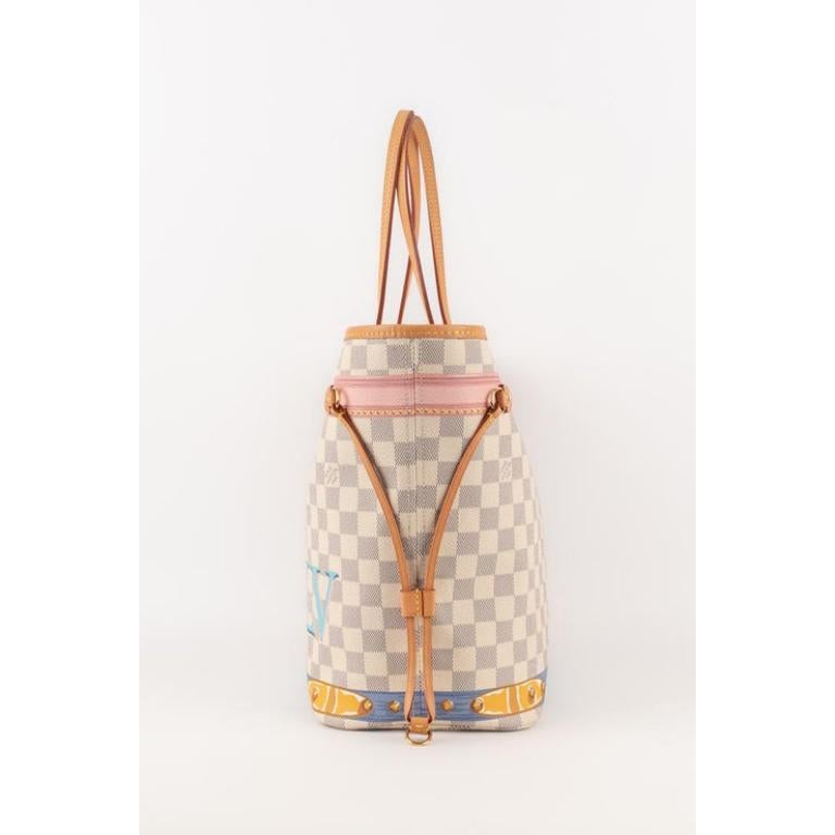 Beige Louis Vuitton 'Neverfull' Bag, 2018