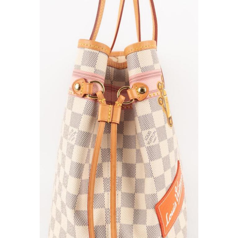 Louis Vuitton 'Neverfull' Bag, 2018 1