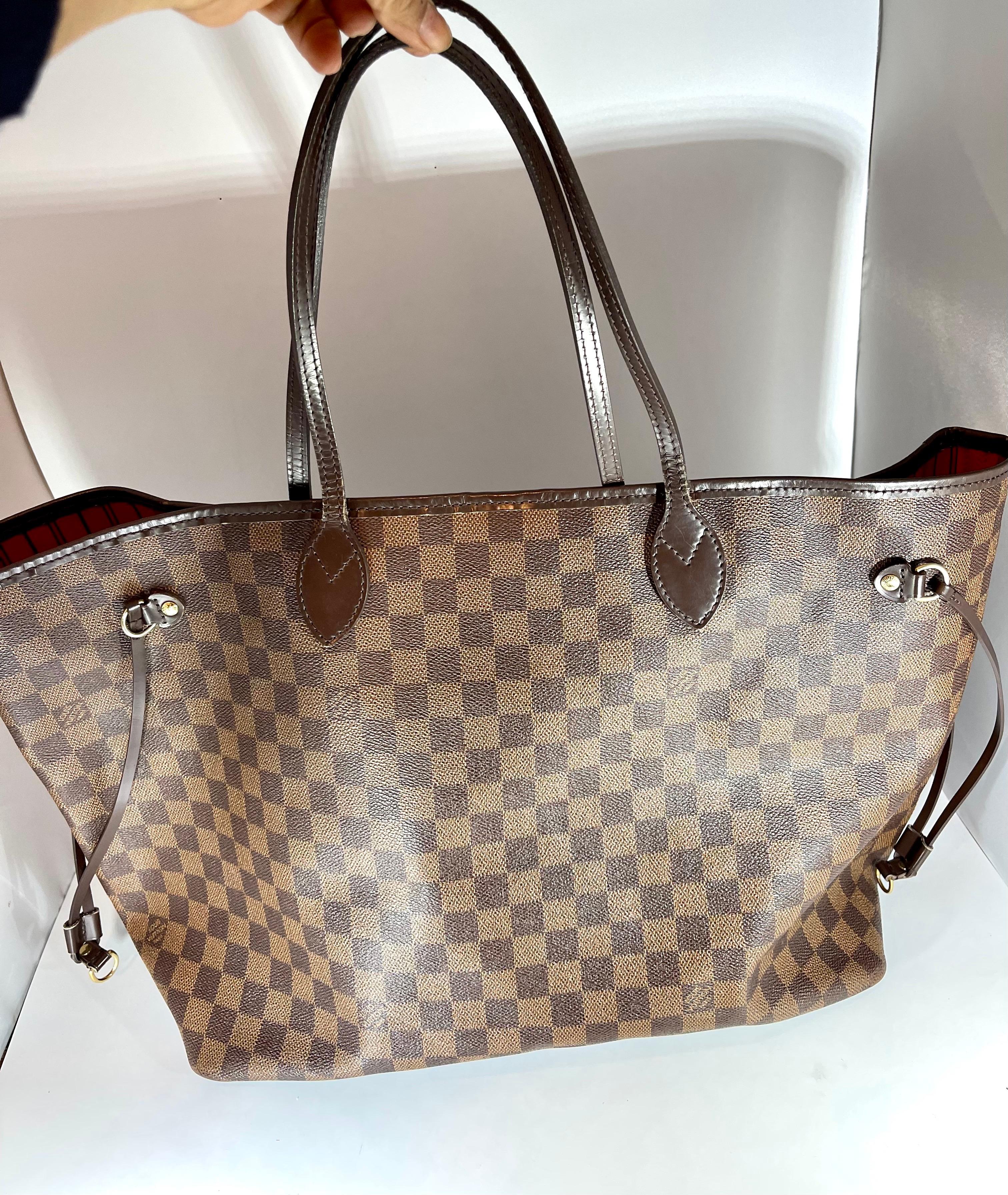 LOUIS VUITTON  Neverfull GM Huge Shoulder Bag Damier Ebene, Red Interior  8