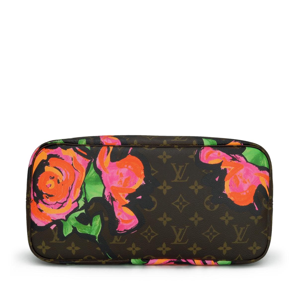 Louis Vuitton Neverfull MM Bag in Monogram Roses 2009 Limited Edition For Sale 4