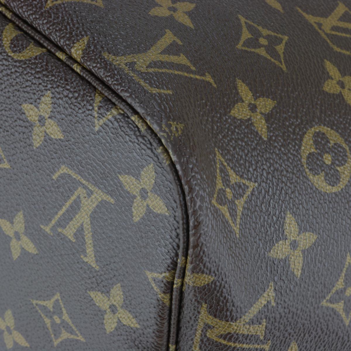 Louis Vuitton Neverfull MM Bag in Monogram with Beige Interior 2014 For Sale 4