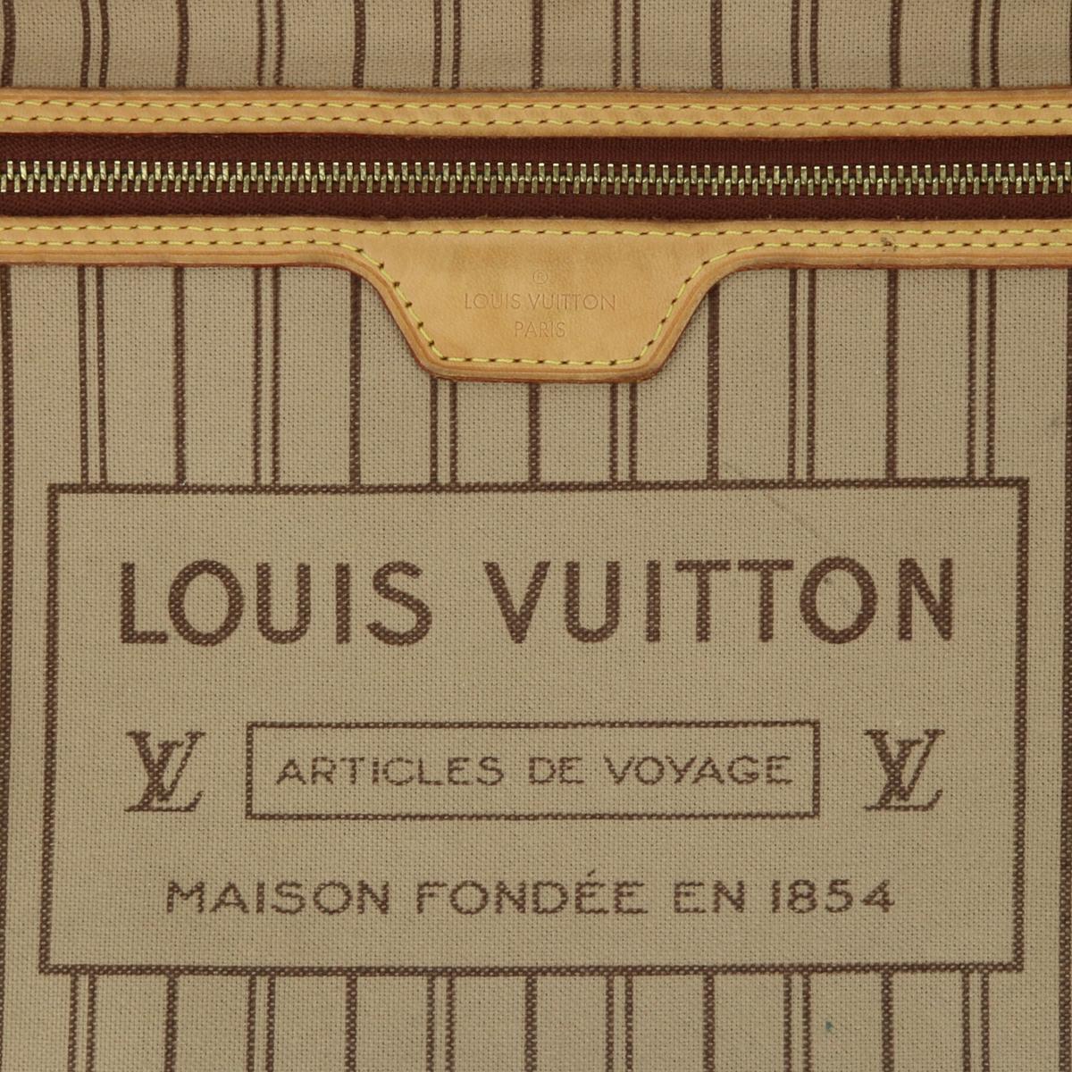 Louis Vuitton Neverfull MM Bag in Monogram with Beige Interior 2017 For Sale 12