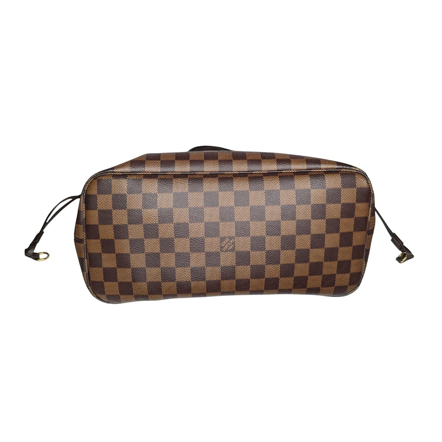 Louis Vuitton Neverfull MM Damier Ebene Tote In Excellent Condition In Scottsdale, AZ