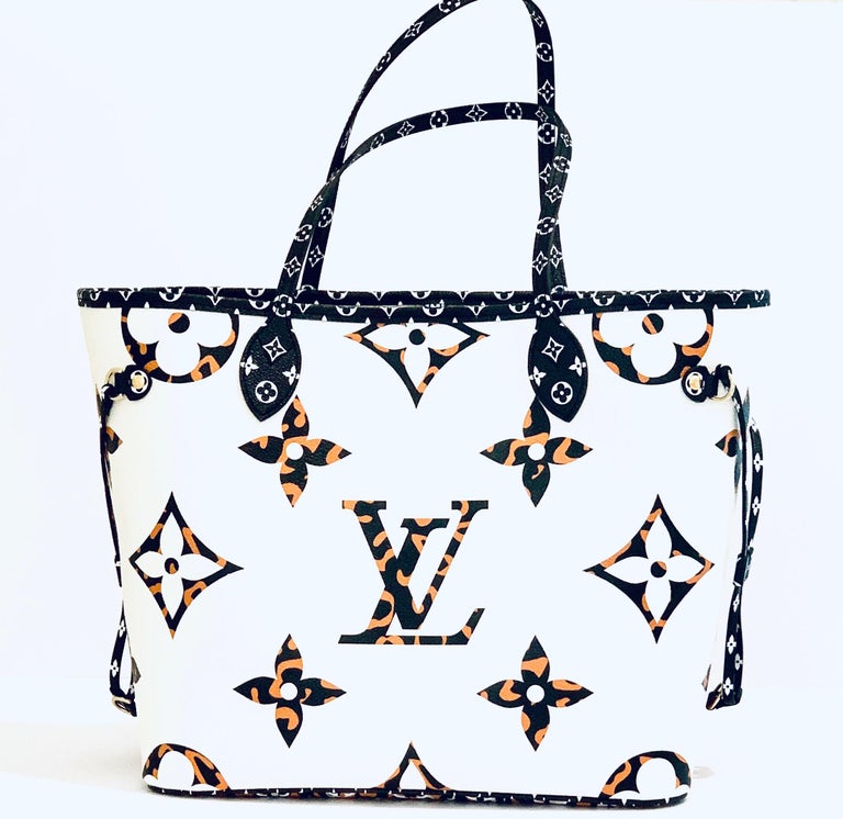 Shop Louis Vuitton NEVERFULL Leopard Patterns Unisex A4 2WAY Totes by  only_chanel_love