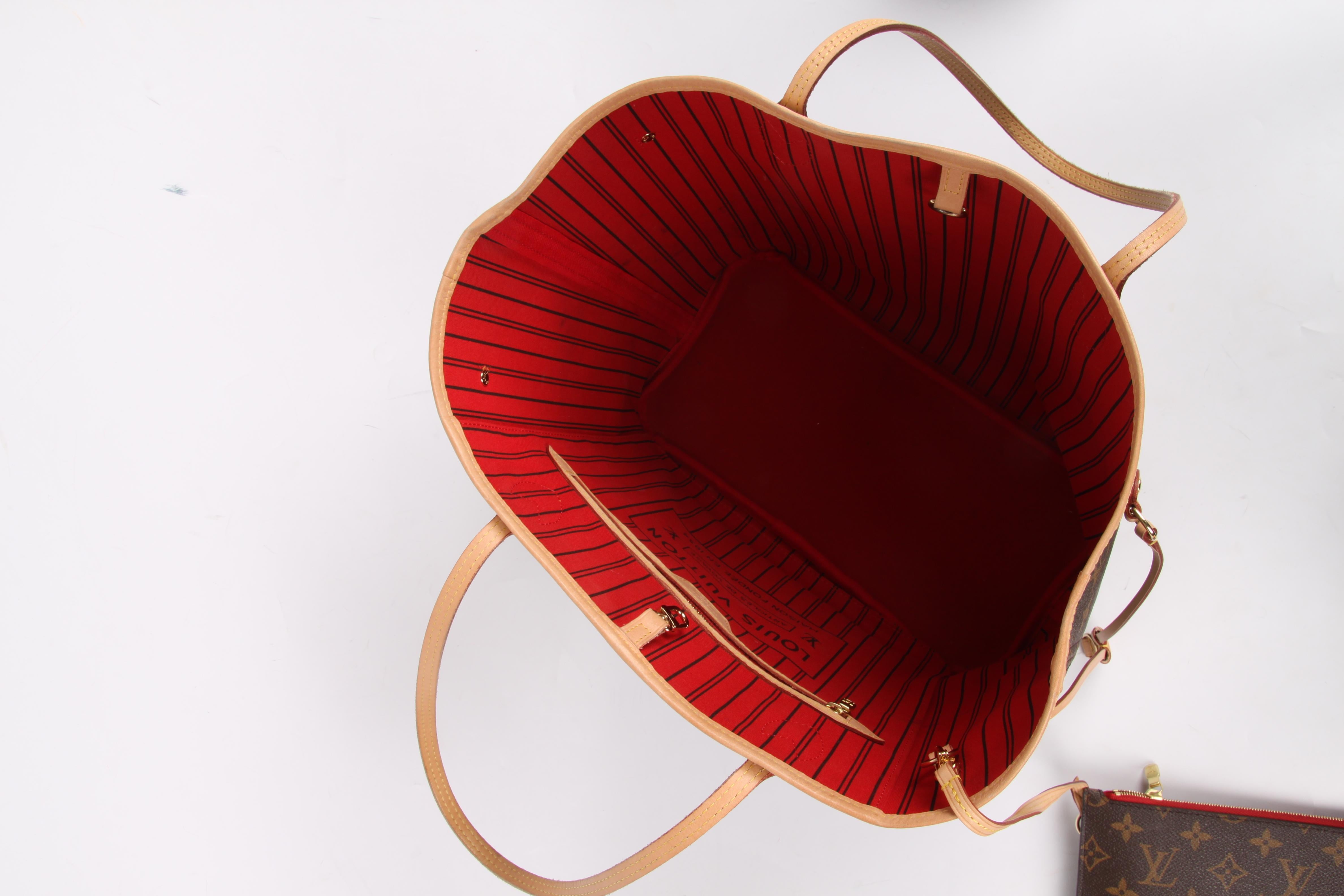   Louis Vuitton Neverfull MM Monogram Tote Bag - brown    1