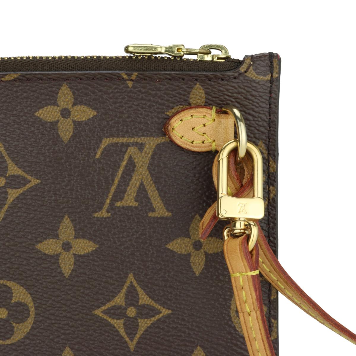 Louis Vuitton Neverfull MM Pochette Pouch in Monogram with Beige Interior 2016 In Good Condition In Huddersfield, GB