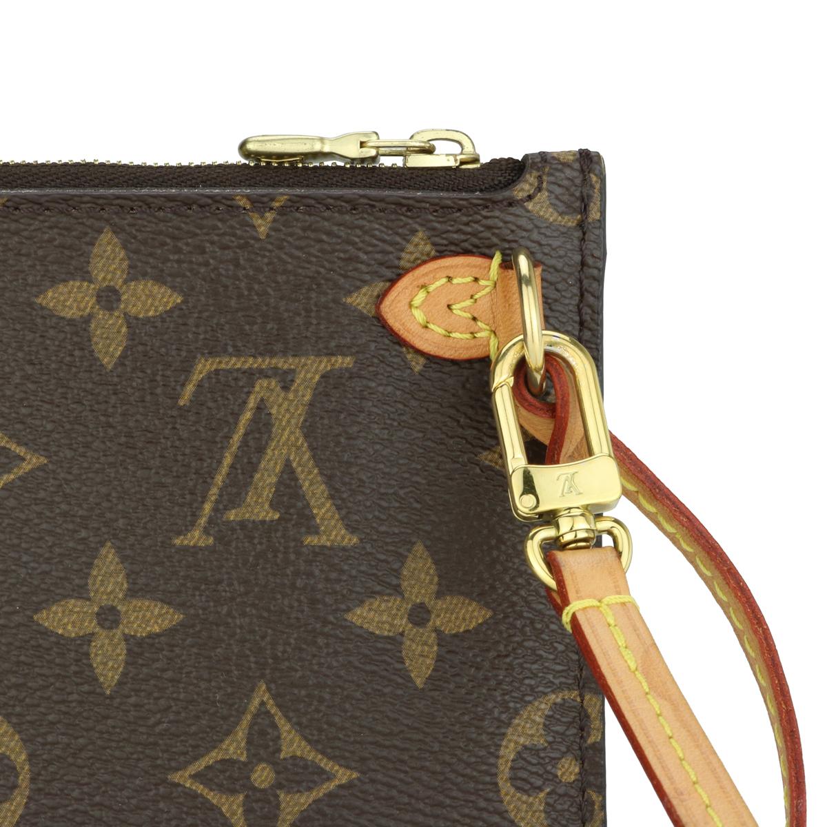 Louis Vuitton Neverfull MM Pochette Pouch in Monogram with Beige Interior 2018 In Good Condition In Huddersfield, GB