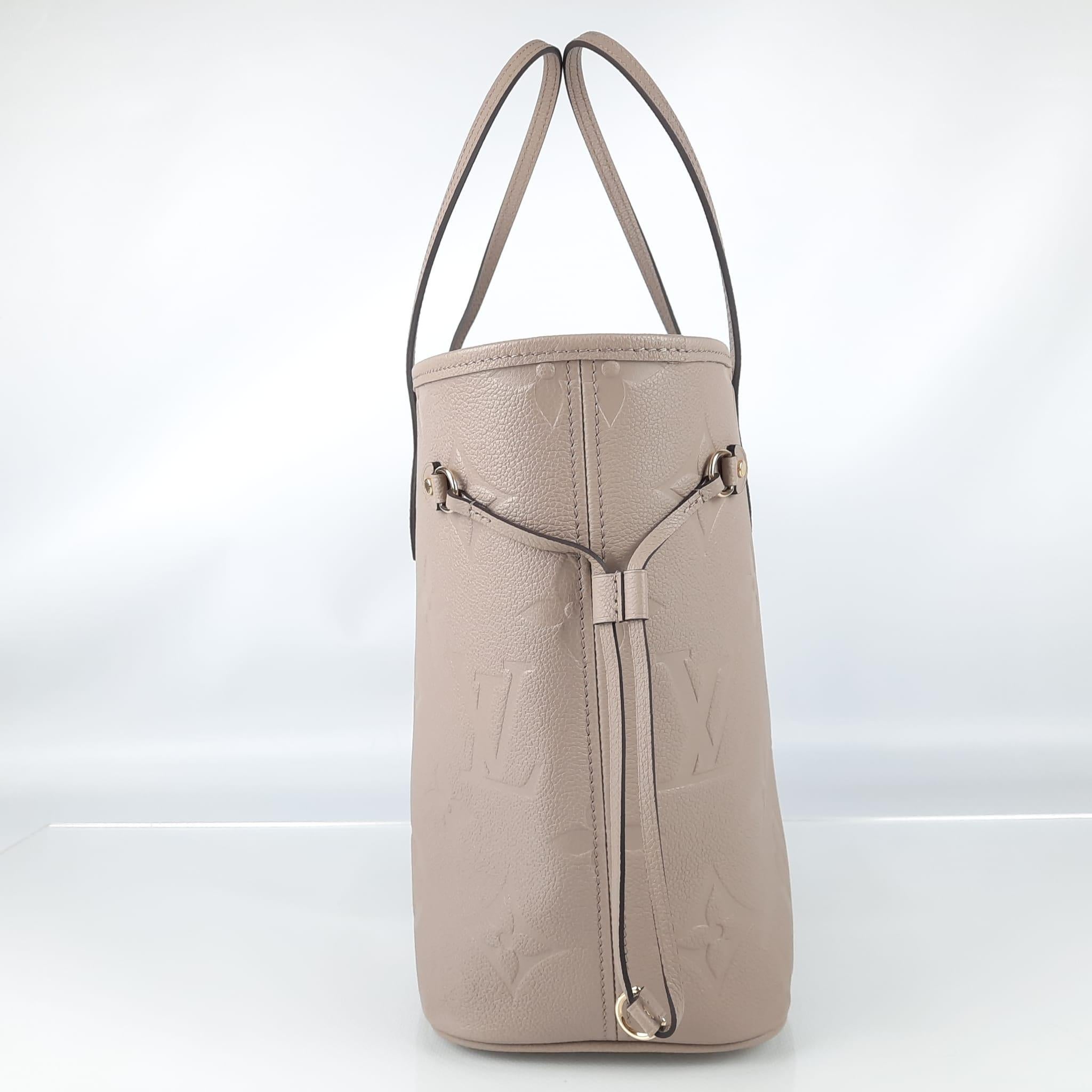 Louis Vuitton Neverfull MM Tote Bag Dune Monogram Empreinte Leather For Sale 2