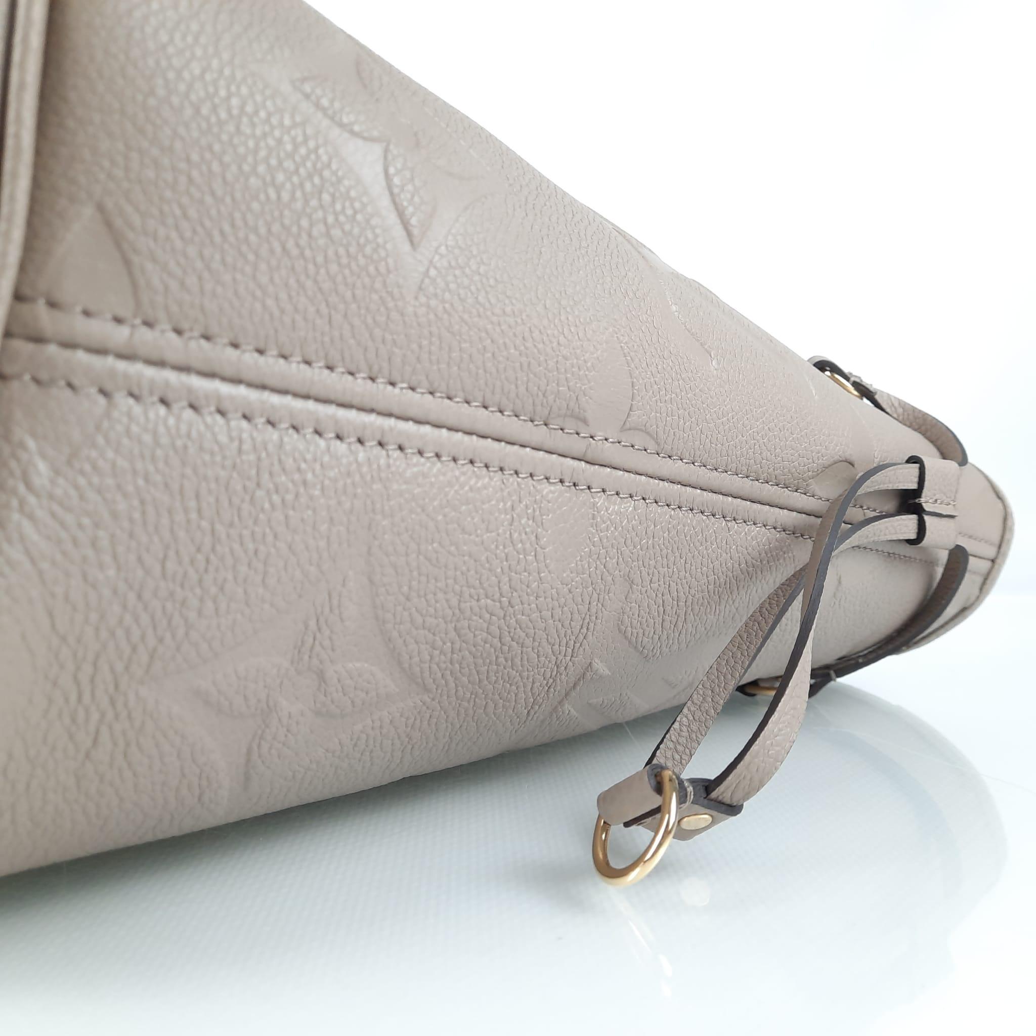 Louis Vuitton Neverfull MM Tote Bag Dune Monogram Empreinte Leather For Sale 4