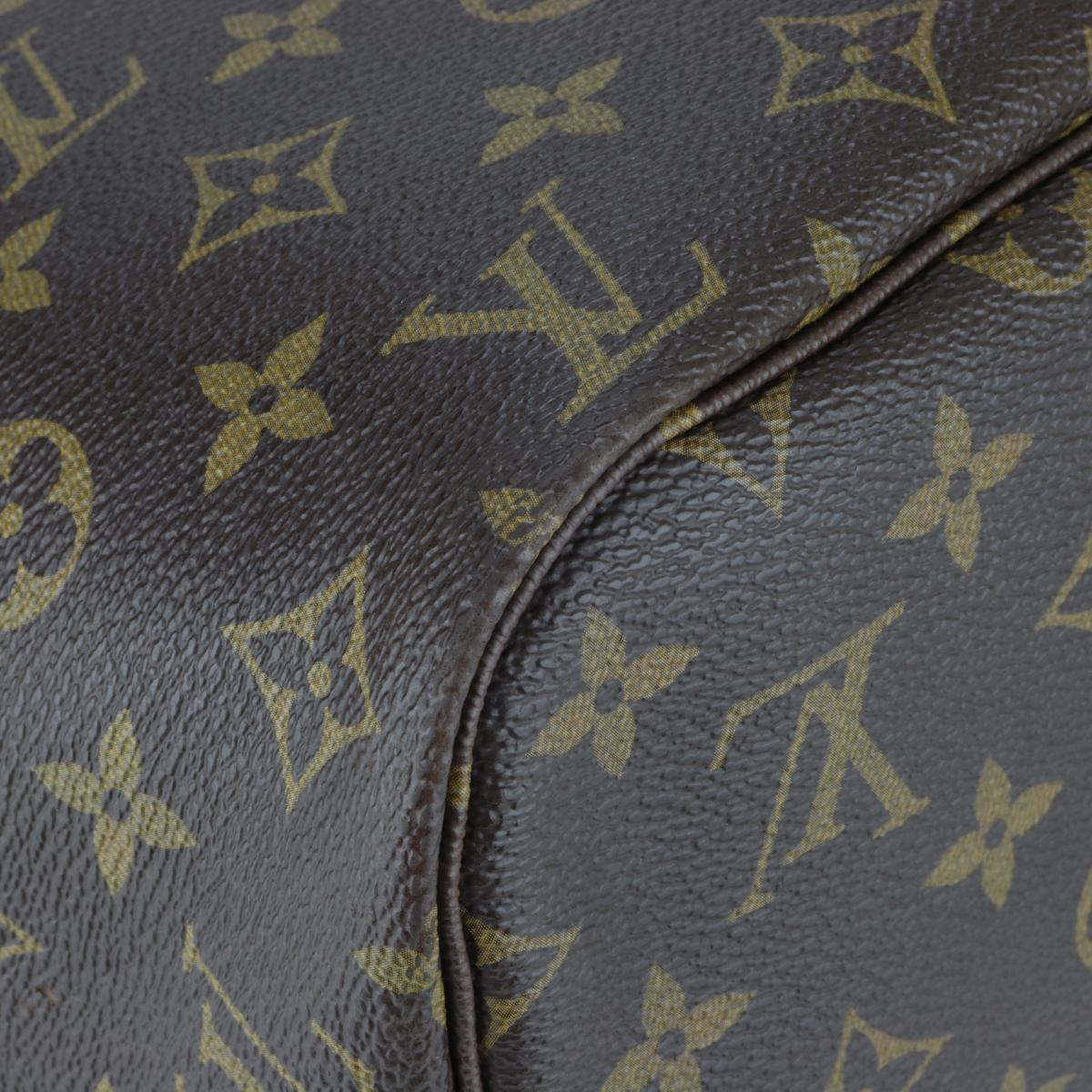 Louis Vuitton Neverfull MM Tote in Monogram with Beige Interior 2018 5