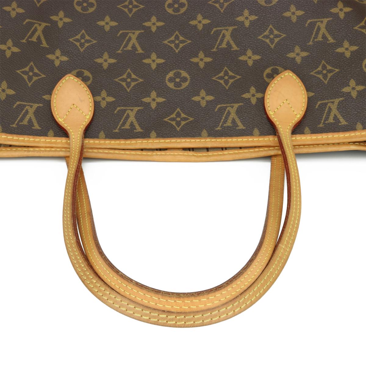 Louis Vuitton Neverfull MM Tote in Monogram with Beige Interior 2018 For Sale 6