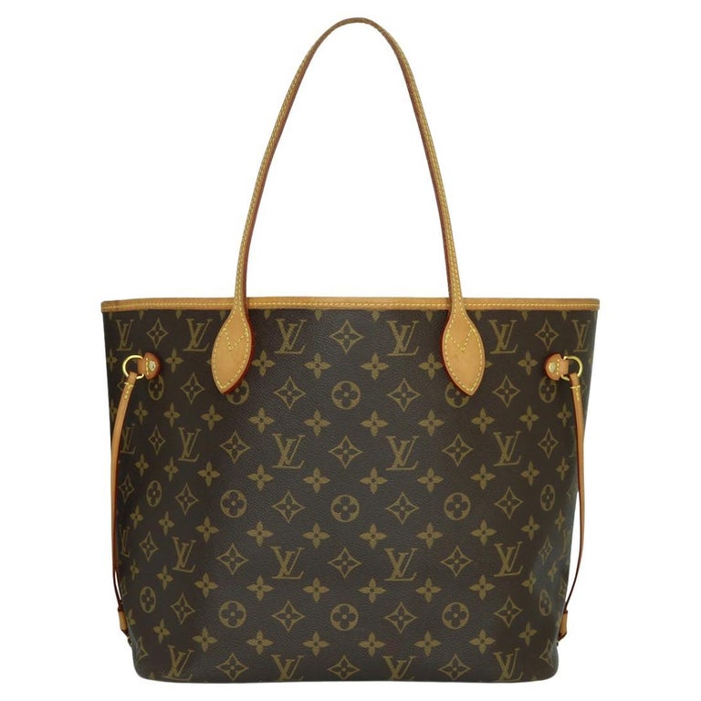 Louis Vuitton Neverfull MM Tote in Monogram with Beige Interior
