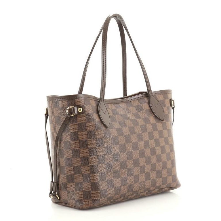 Louis Vuitton Cabas Mezzo Vs Neverfull Sizes