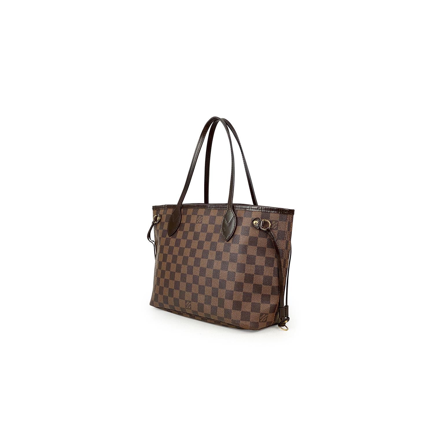 Brown and tan Damier Ebene coated canvas Louis Vuitton Neverfull PM with

– Brass hardware
– Tonal leather trim
– Dual flat shoulder straps
– Dual drawstring expansions at sides, vermillion and black striped canvas lining, single zip pocket at