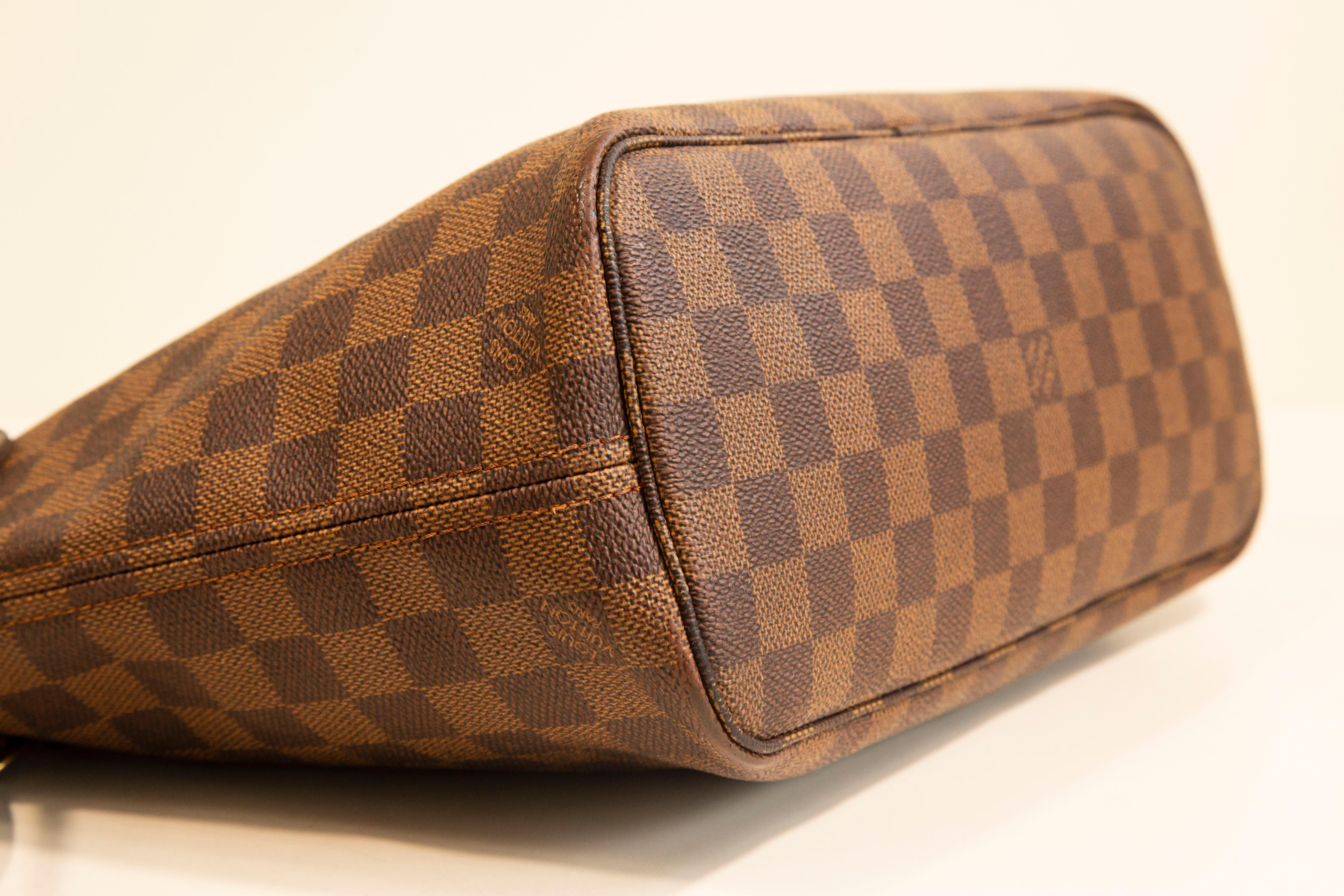 Louis Vuitton Neverfull PM Tote Shoulder Bag in Damier Ebene For Sale 8