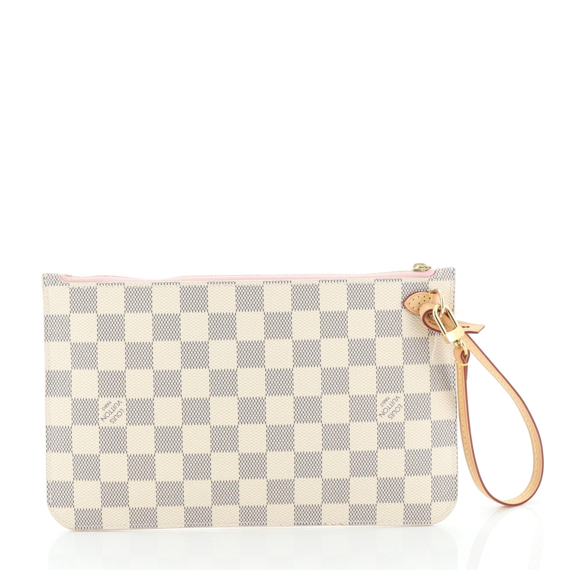 louis vuitton monogram pochette