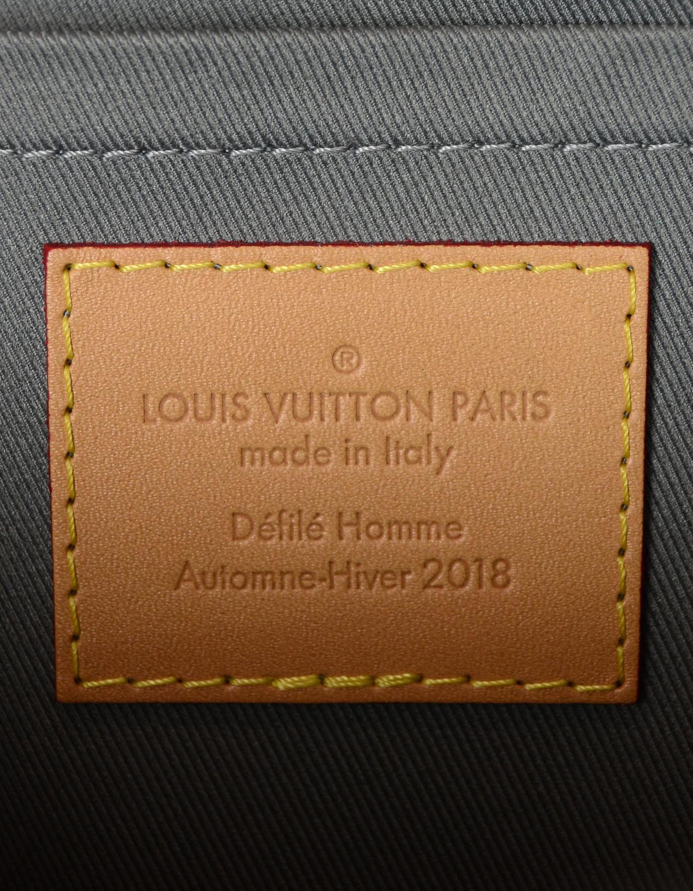 Louis Vuitton NEW 2018 LV Monogram Grey Titanium Pochette Cosmos Bag 1
