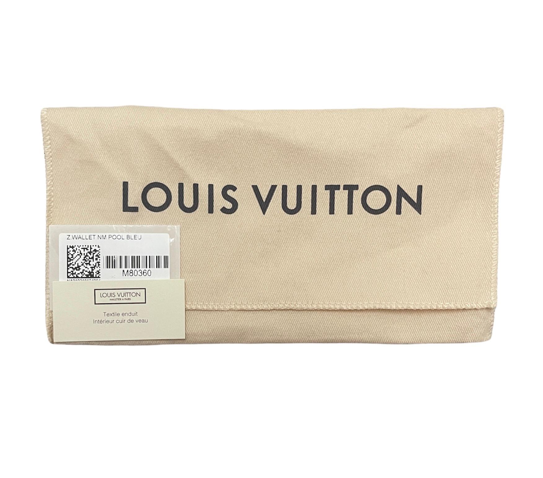 Louis Vuitton NEW Blue Monogram Giant By The Pool Zippy Wallet

Made In: Spain
Year of Production: 2021
Color: Blue ombre
Hardware: Goldtone
Materials: Coated canvas
Lining: Leather 
Closure/Opening: Zip around
Exterior Pockets: None
Interior