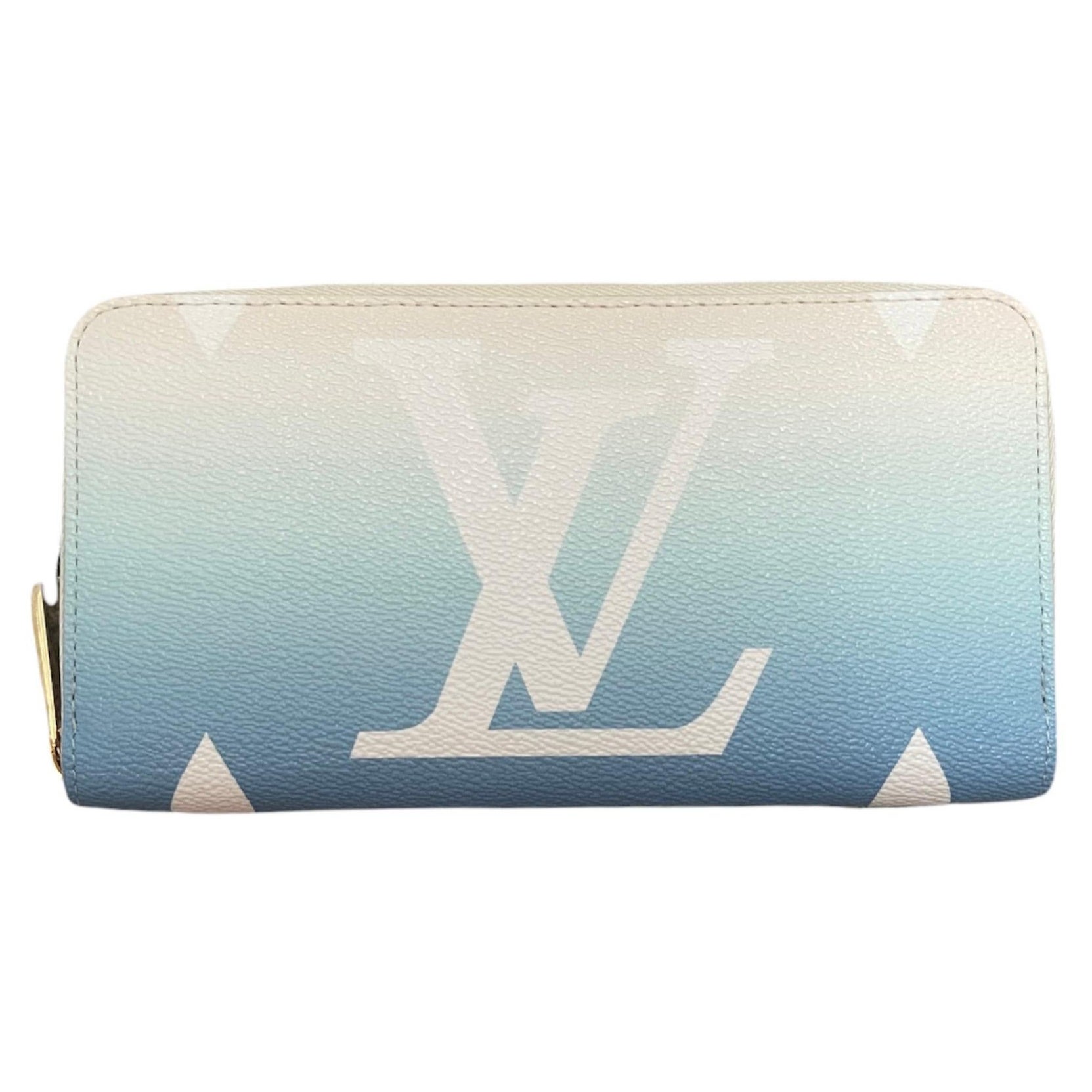 Louis Vuitton NEW Blue Monogram Giant By The Pool Zippy Wallet