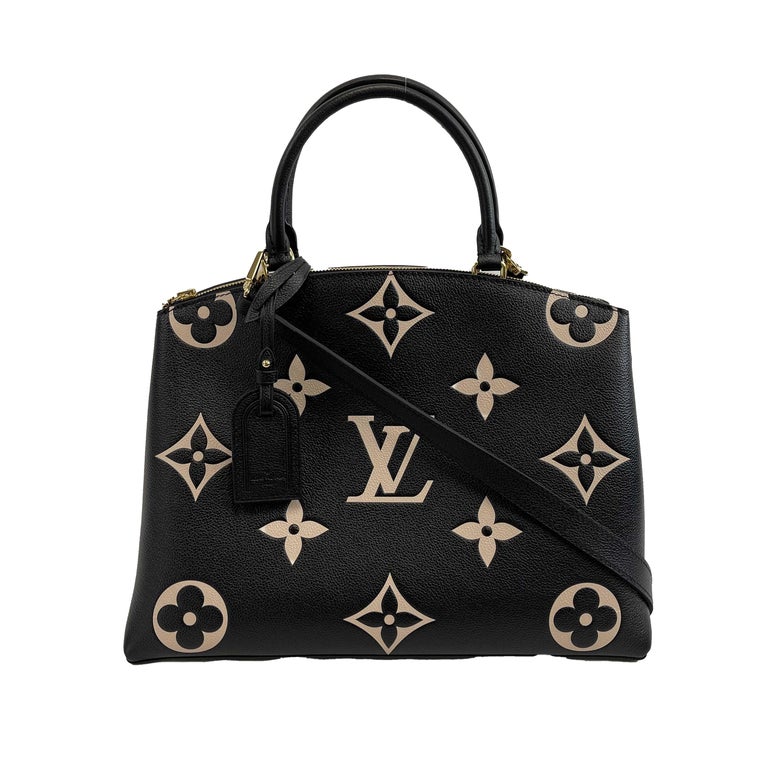 Grand Palais Tote Bag Louis Vuitton - 2 For Sale on 1stDibs  louis vuitton  grand palais tote bag, lv grand palais, grand palais louis vuitton