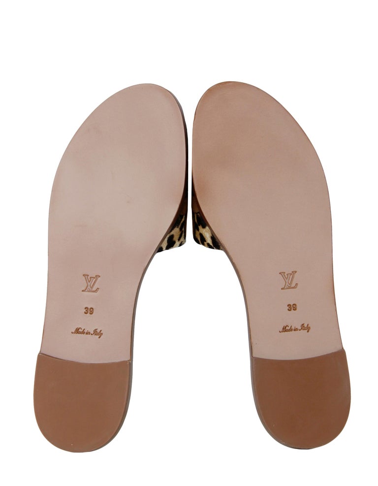 Louis Vuitton Fur Slides - Brown Sandals, Shoes - LOU563539