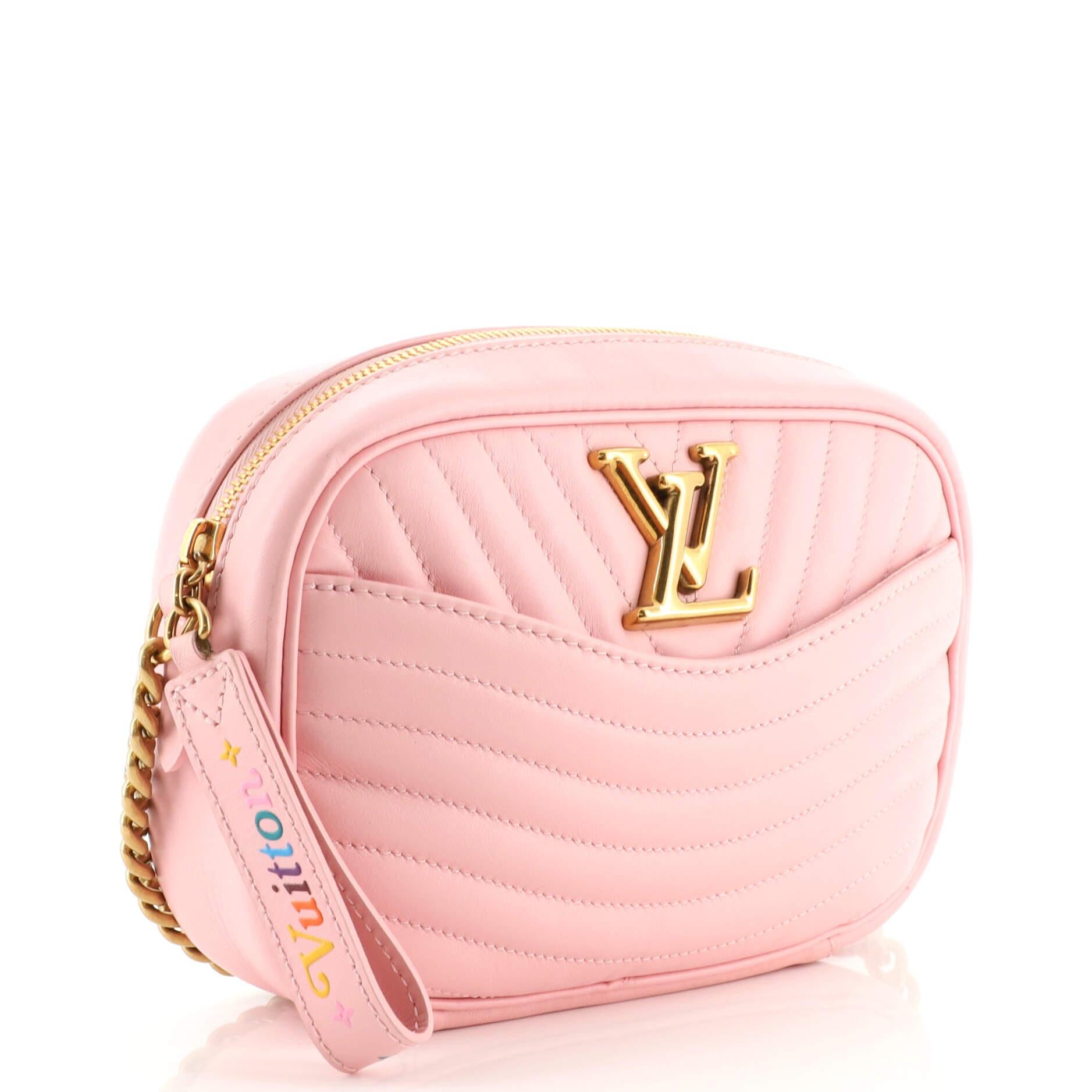 Louis Vuitton New Wave Heart Crossbody Bag Limited Edition Love Lock Quil  at 1stDibs