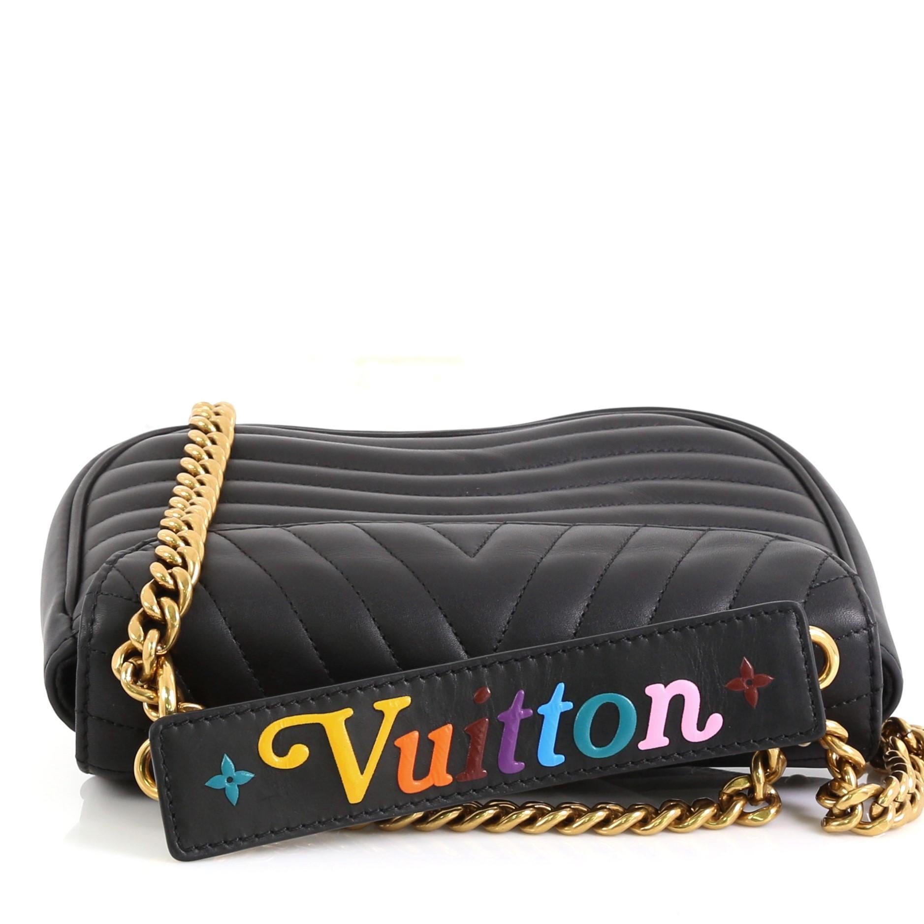 Louis Vuitton New Wave Chain Bag Quilted Leather MM In Good Condition In NY, NY