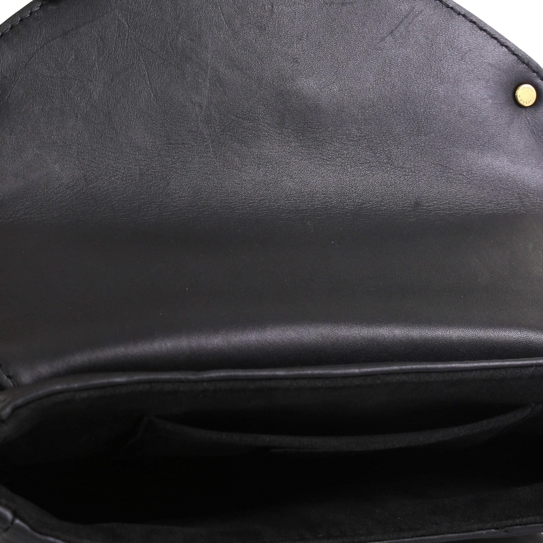 Women's or Men's Louis Vuitton New Wave Chain Bag Quilted Leather MM
