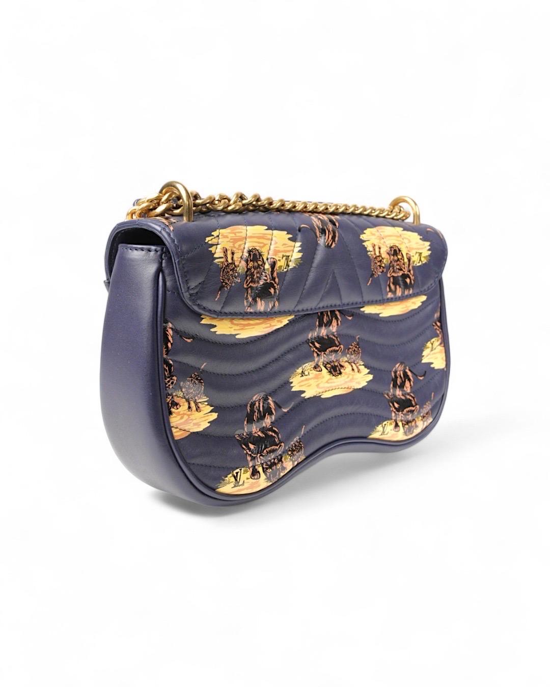 Louis Vuitton New Wave MM Leopard Print Blu en vente 2