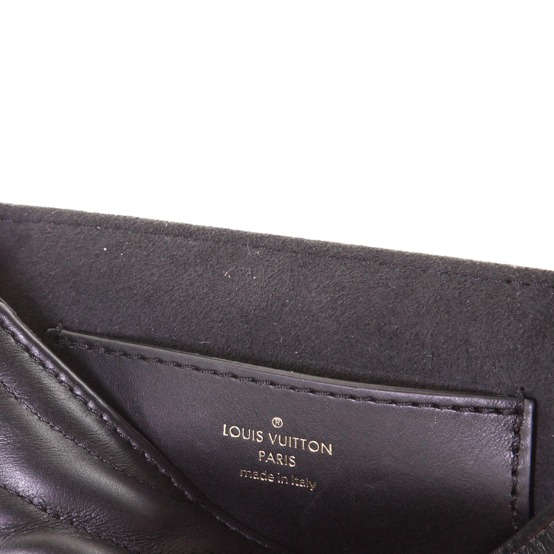 Louis Vuitton New Wave Multi Pochette Quilted Leather In Good Condition In NY, NY