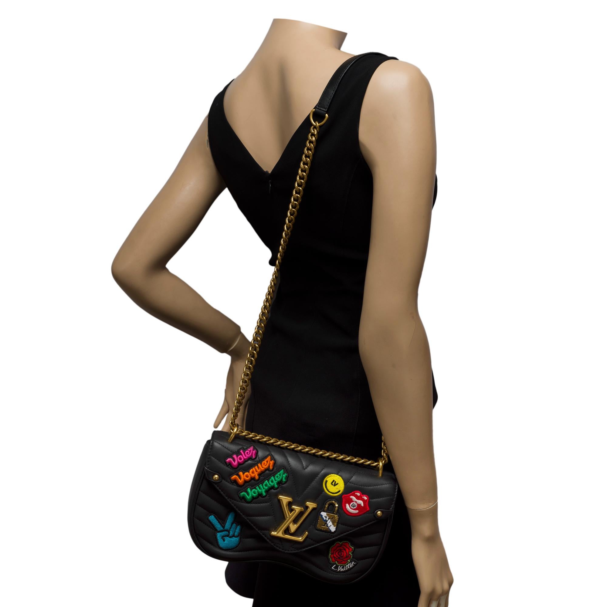 New Louis Vuitton New Wave MM shoulder bag in Black quilted calf leather, GHW For Sale 8