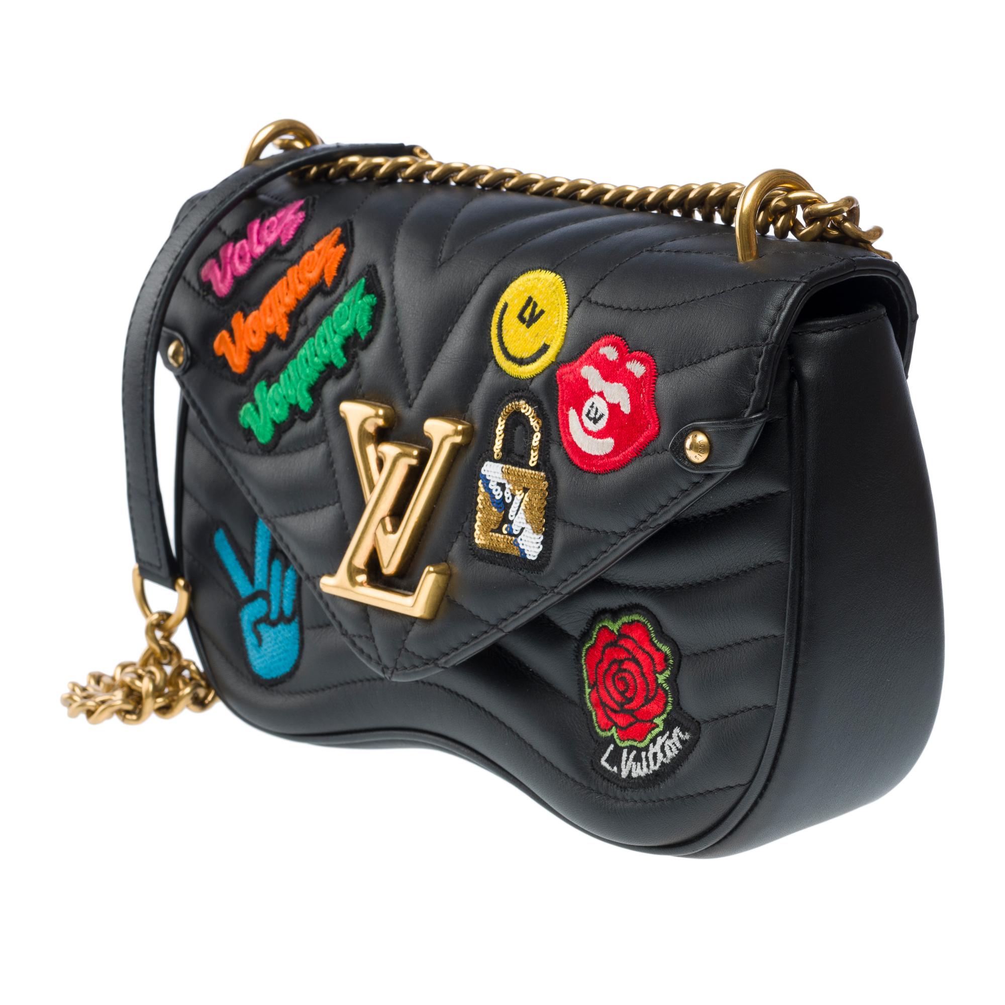 New Louis Vuitton New Wave MM shoulder bag in Black quilted calf leather, GHW For Sale 1