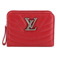 Louis Vuitton New Wave - Portefeuille compact zippé en cuir matelassé