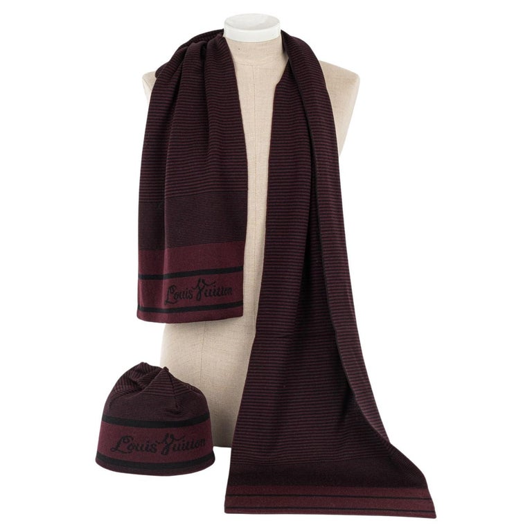 Louis Vuitton New Wool Hat Scarf Set For Sale at 1stDibs