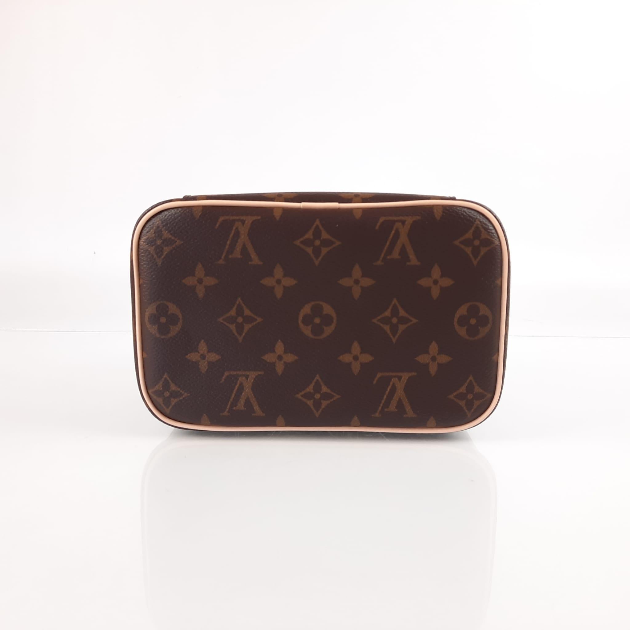Louis Vuitton Nice Mini Toiletry Bag Monogram Canvas For Sale at