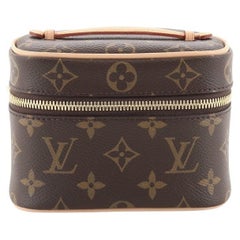 Louis Vuitton Nice Waschtischtasche mit Monogramm aus Segeltuch Nano