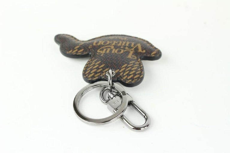 Shop Louis Vuitton DAMIER Lv mountain duck bag charm & key holder (MP2716)  by MUTIARA