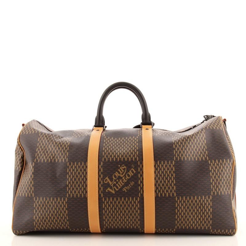 Nigo Keepall Bandouliere Tasche von Louis Vuitton, limitierte Auflage, Riesen Damier im Zustand „Gut“ in NY, NY