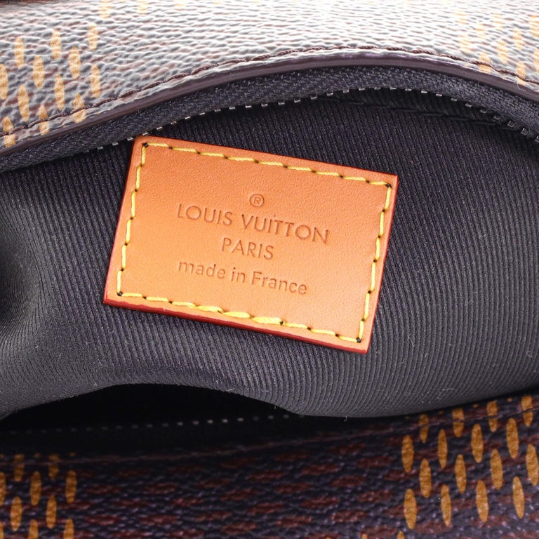 Louis Vuitton Monogram Nigo Danube (SHG-35703) – LuxeDH